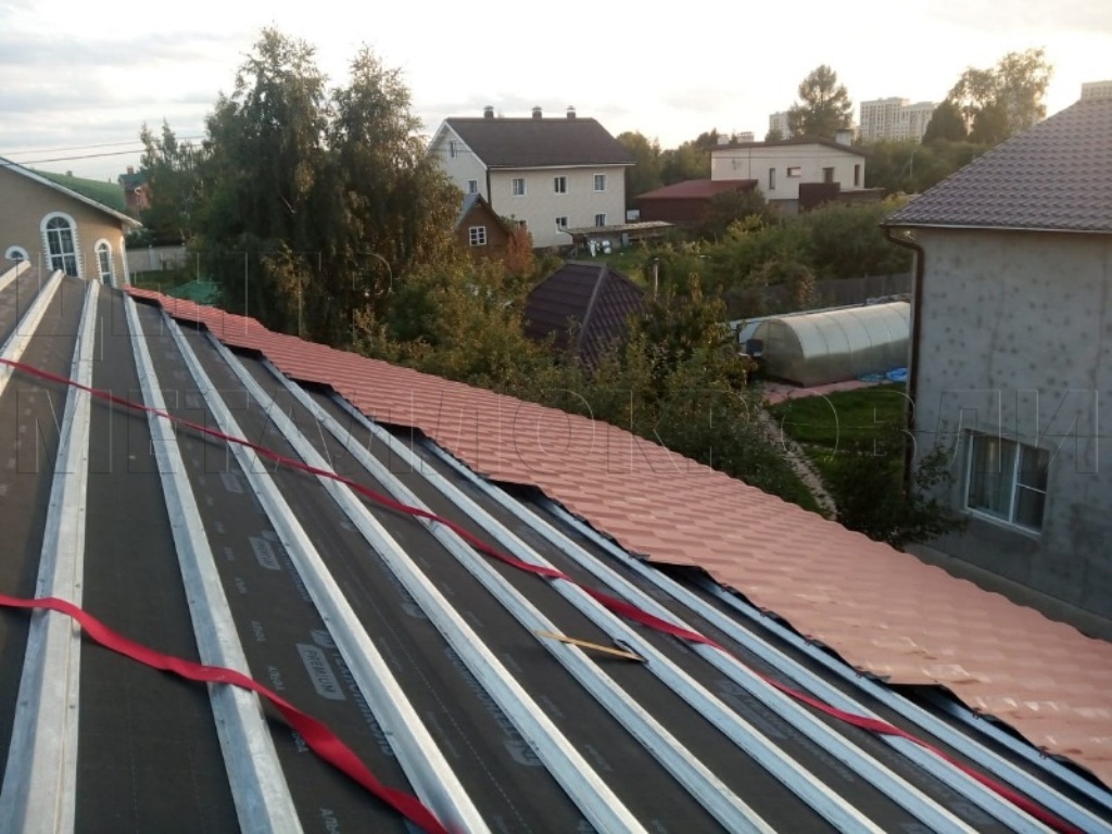 Металлочерепица Геркулес 8004 терракотовый Стальной Бархат от Центра Металлокровли в Благовещенске